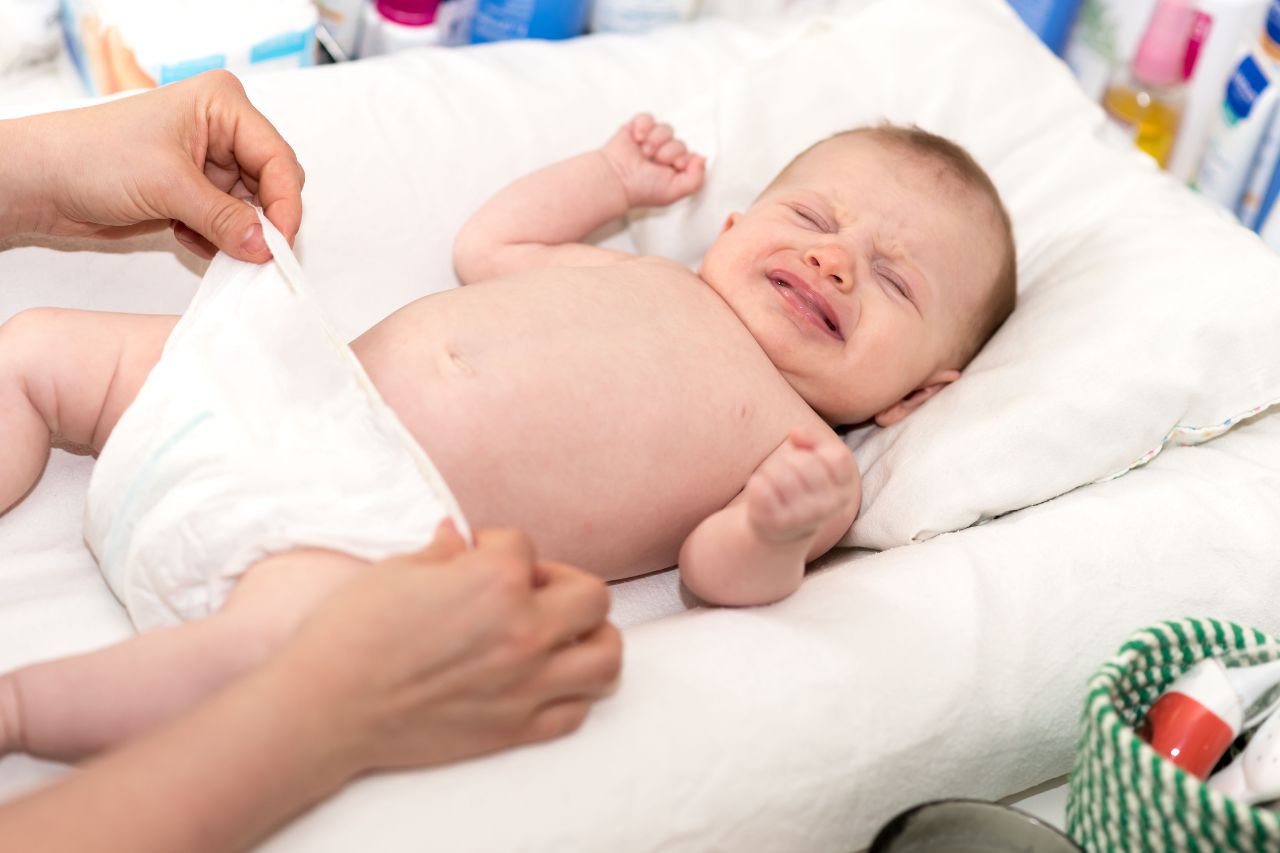 Signs Your Baby Needs Baby Diapers for Sensitive Skin Immediately